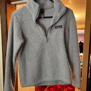 Patagonia Light Gray Fleece Pullover